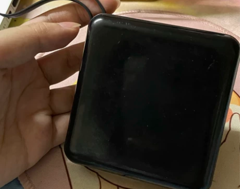 通用2万毫安充电宝，七成新，可正常使用； ...