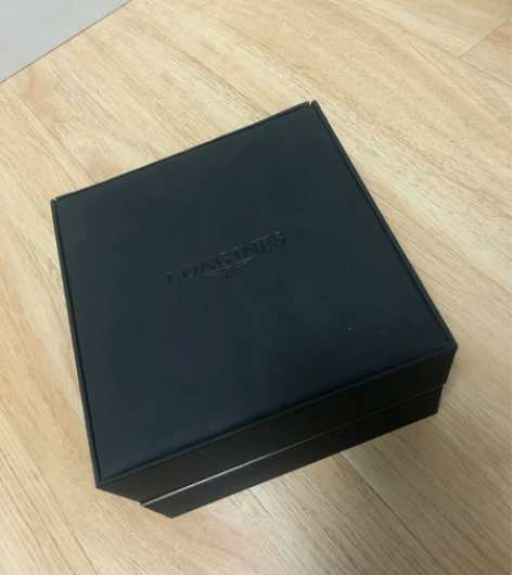 浪琴表盒 感兴趣的话点“我想要”和我私聊吧～