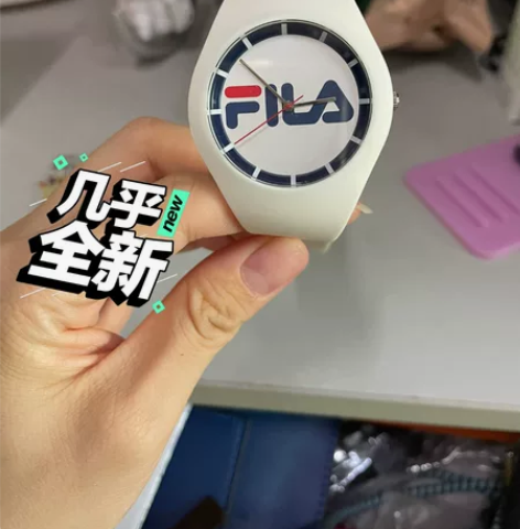 几乎全新Fila/斐乐品牌官网¥76.98...