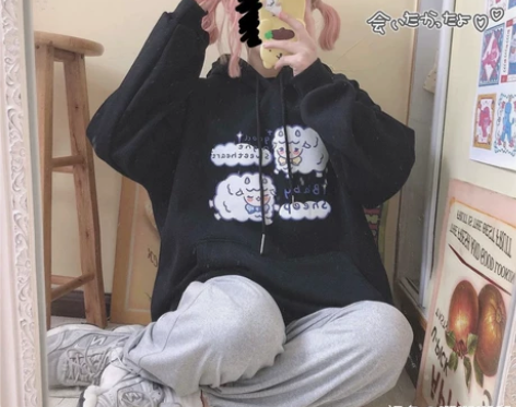 全新卫衣 5月份买的 买了一直没穿 带点容...