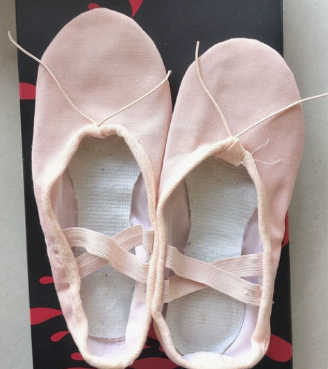 芭蕾拉丁软底鞋 35码 和包邮商品一起包邮...