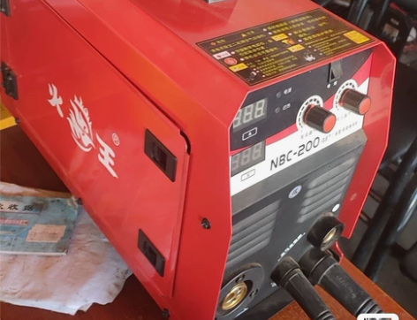 全新火王不用气的气保焊NBC200型一体机...