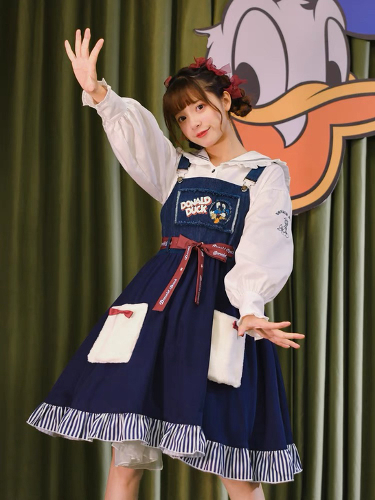 迪士尼授权原创森女部落牛仔背带裙轻lo裙日...