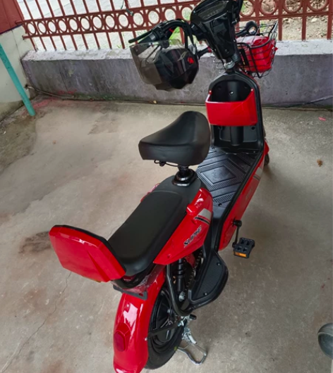 由于公司裁员，新买的科思康电瓶车转让，刚用...