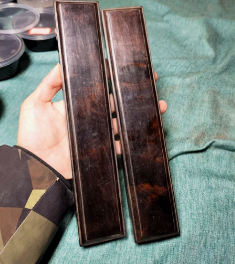 紫光檀镇尺一对 感兴趣的话点“我想要”和我...