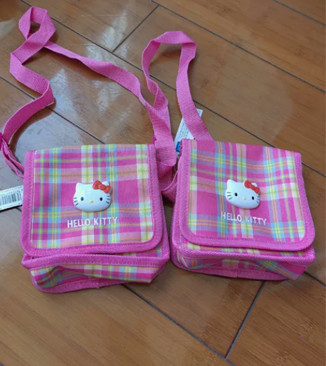 女童hellokitty斜肩挎包 日本带回...