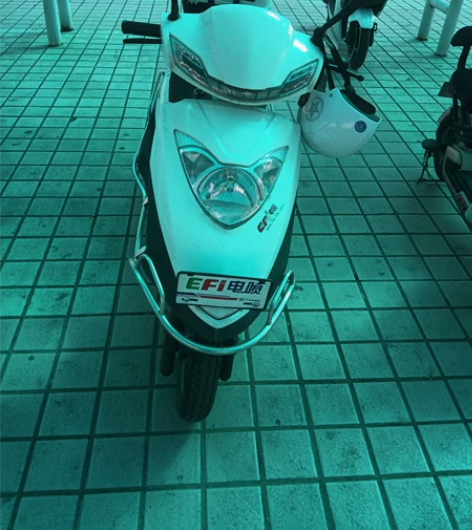 摩托车出售 上下班神器 一直在骑 必须过户...