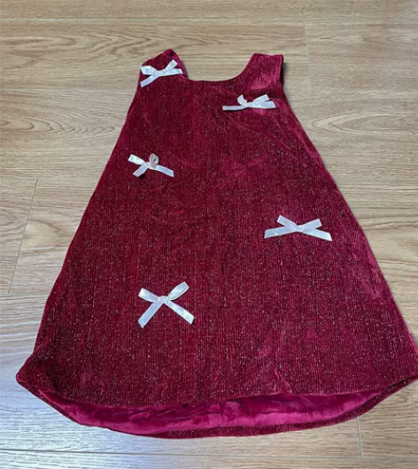 110码的秋冬背带裙，无污渍，实拍！ 感兴...