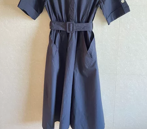 赫本风连衣裙 棉质，大口袋，超大裙摆，袖子...