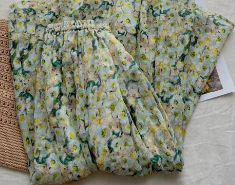 提拉米苏。唯。花田油画 多片碎花半身裙 苎...