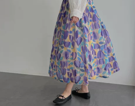 提拉米苏。唯。水彩紫花 多片碎花半身裙 苎...