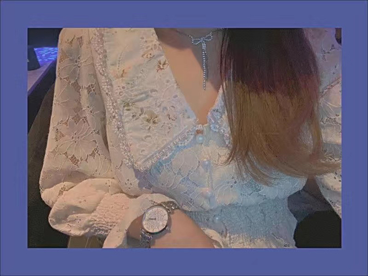 秋季2020新款复古宫廷风重工刺绣收腰宽松...