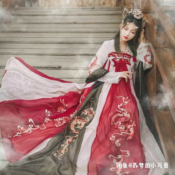 自己能接受最低，出汉服（也可以换）原价17...