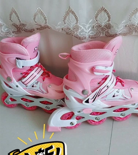 【八轮全闪】闲置全新儿童溜冰鞋套装男童女童...