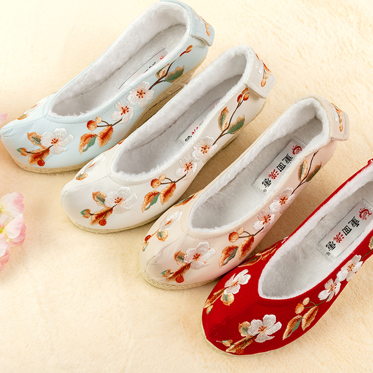 重回汉唐 民族装舞台装