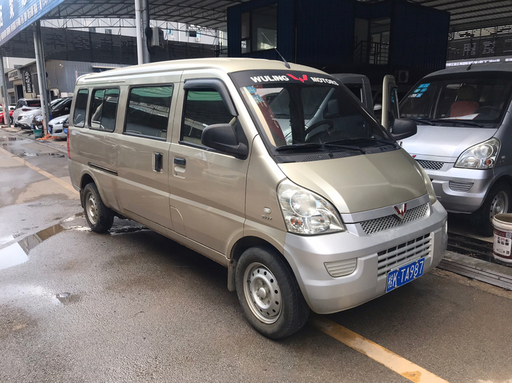 16年10月1.5加长版荣光，审车明年，车...