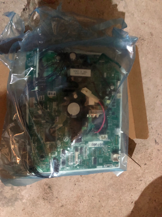 三菱空调，电脑版可用自己家里拆下来的。