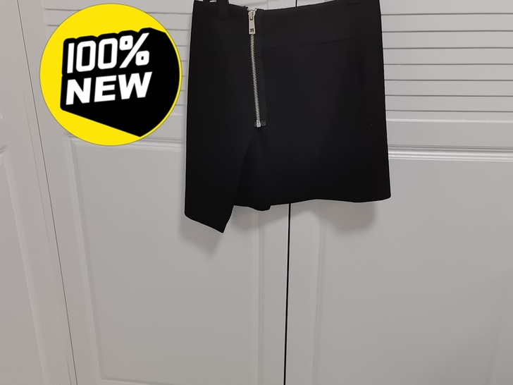 韩国店购入不规则全新 原价480羊毛呢拉链...