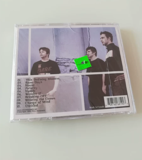 外国歌曲CD 外包装塑料袋还在 市场收的,...