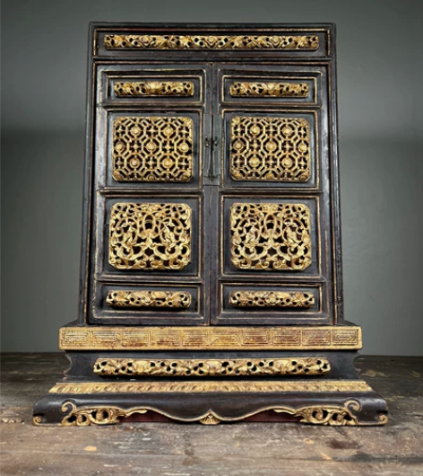 清代精美工艺，里面带描金画，工艺一流，摆设...