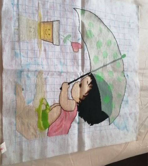 朋友手工刺绣画。55*55。放在儿童房里,...