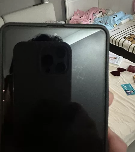 红米k50电竞版，12256。有收的嘛，屏...