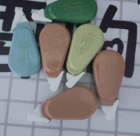 晨光修正带全新 一个是6m×5mm 一共六...