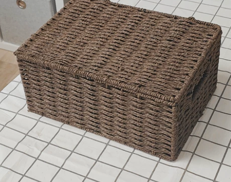 全新 咖色编织收纳箱 翻盖式杂物篮书筐 小...