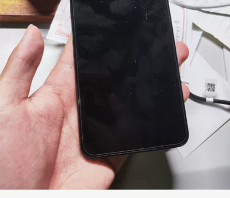 红米k50墨羽12+256成色9新。后盖轻...