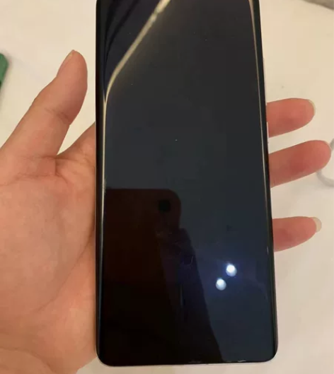 小米12 自用半年左右 非常非常新 没有任...