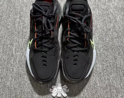 GT CUT 黑红 43码 原盒 品相极新...