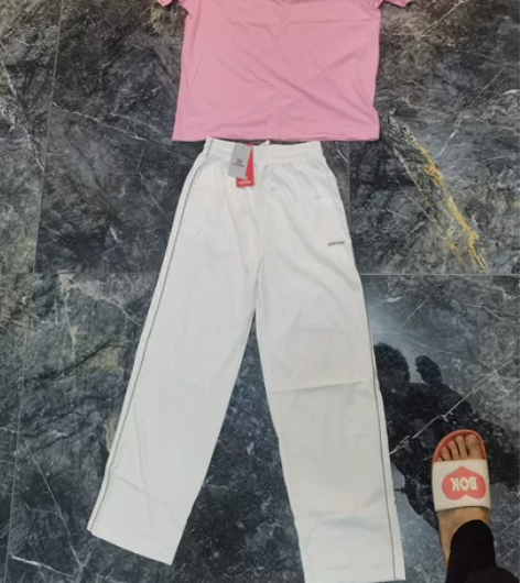 全新 男士运动服套装 衣服尺码 L 裤子 ...