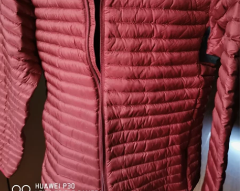 男士薄款羽绒服，（酒红色）购于美国奥来专卖...