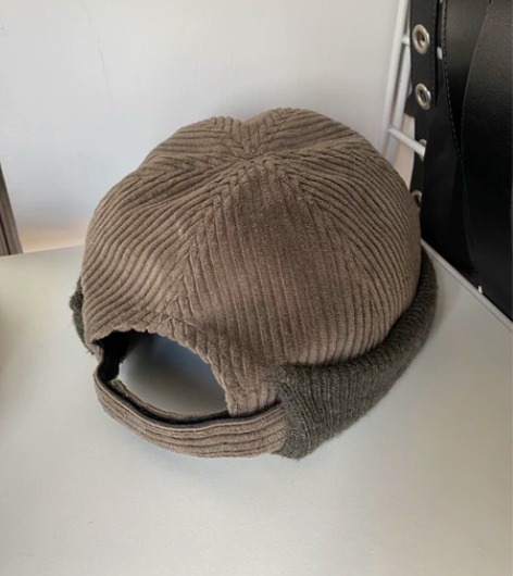 Zara 灯芯绒瓜皮帽 军绿色 线下店购入...
