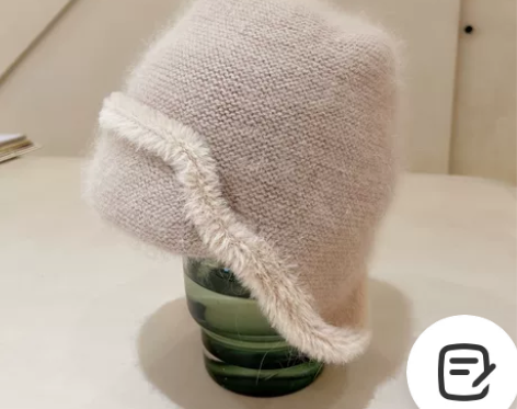 毛绒雷锋帽女防风保暖防寒复古针织护耳帽可爱...