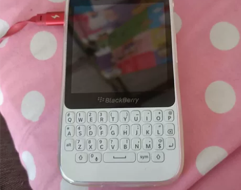 黑莓q5 blackberry 白色 支持...
