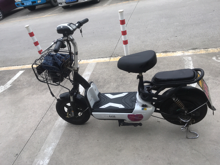 台铃电动车