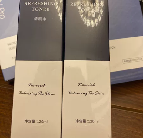 全新未拆封!化妆水 爽肤水 保质期到24年...