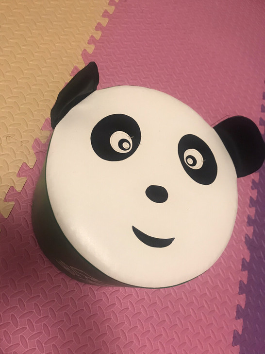 茶几伴侣 九九新 皮墩 熊猫造型 便宜出售...