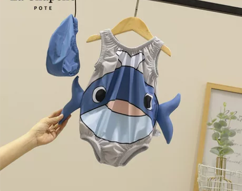 #闲置转卖：拉夏贝尔儿童泳衣裤男童连体速干...