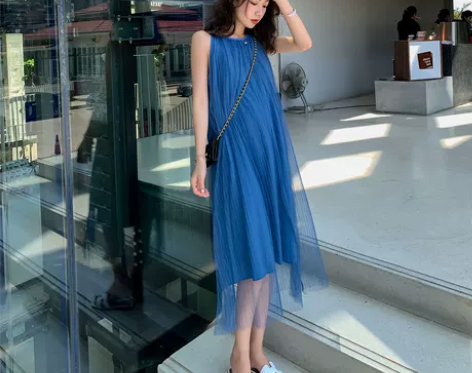 ?2019夏季新款连衣裙女装宽松中长款很仙...