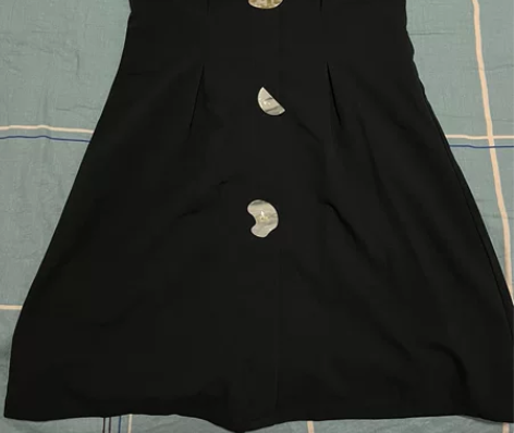 IEF爱依服夏季连衣裙黑色，拉链在侧边腰，...