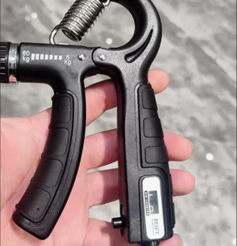 【6.8全新包邮】计数握力器可调节训练手指...