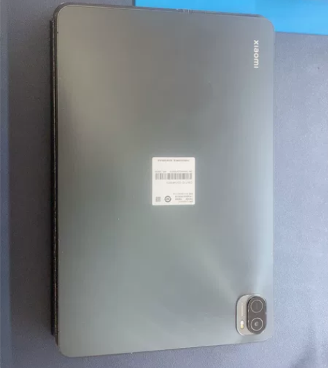 小米平板5，6+128成色98。保修还有半...