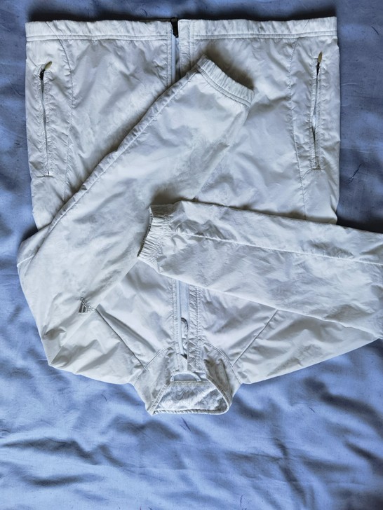 NIKE耐克女款运动上衣外套，白色，双层，...