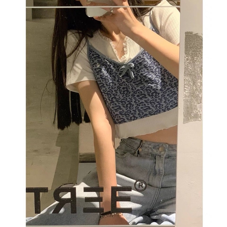 一套45包邮。