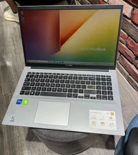 刚收一台华硕vivobook X513EP...