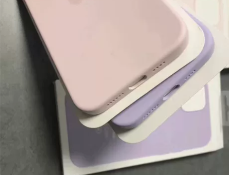 原厂液态硅胶壳 不是普通的那种 买了两个颜...