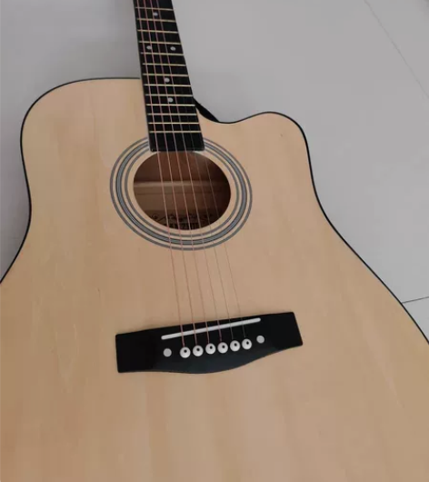 特价!特价!疫情影响吉他补习班倒闭了，要补...