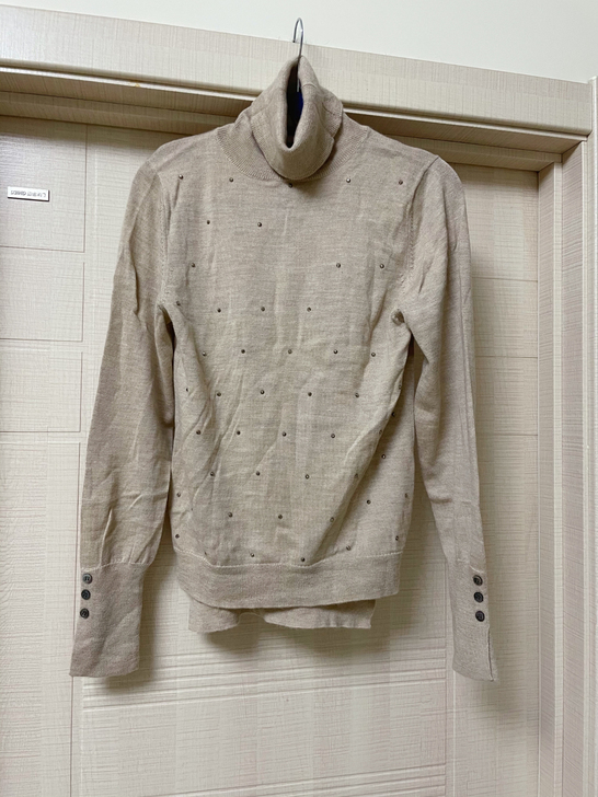 BESIONIA毕索妮针织高领羊毛羊绒衫上...